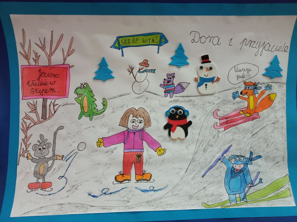 Ilustracja przedstawia postacie z bajek zjeżdżające z górki na sankach i nartach. W centralnym planie obrazka stoi chłopiec na łyżwach. W lewym, górnym rogu napis „Jezioro Wielkie w Skępem” w prawym górnym rogi napis „Dora i przyjaciele”